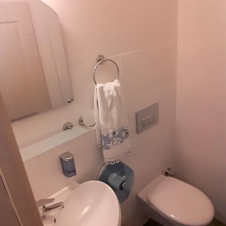 모텔 Bodrum Motel
