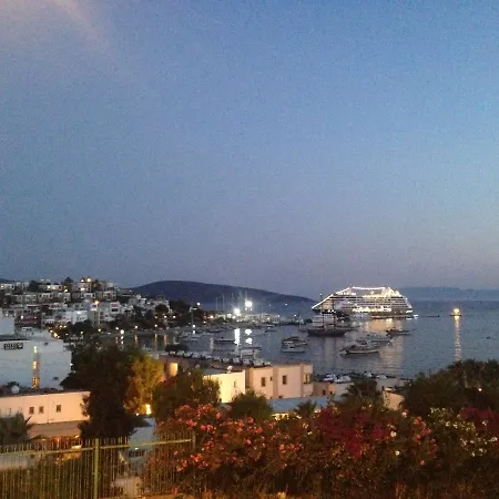Bodrum Motel Бодрум